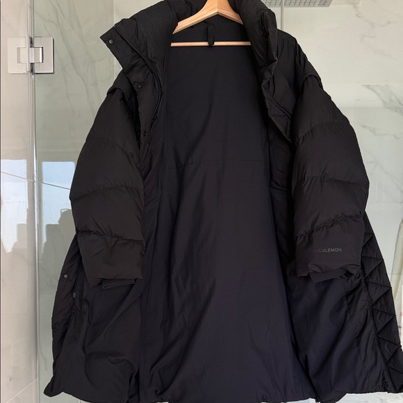 lululemon athletica Black Puffer Jacket - Picture 2 of 8